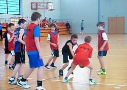 Turniej piłki koszykowej dla młodzieży szkół podstawowych i gimnazjalnych"Młode Koszykarskie Talenty 2013"