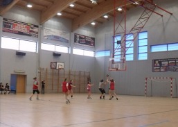 Turniej piłki koszykowej dla uczniów szkoły podstawowej "Młode Koszykarskie Talenty 2011"